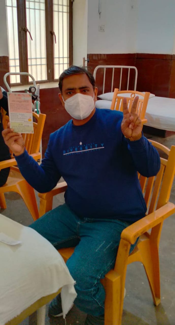 corona vaccination in Agra