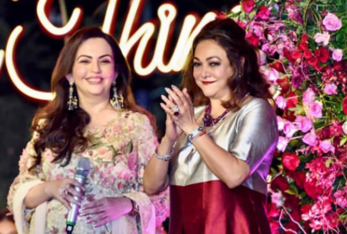 Have A Look At These Unseen Pictures Of Nita Ambani And Tina Ambani