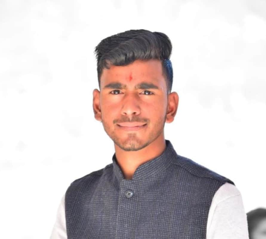 uttarakhand news : pad man ashish pant help villager women with the help of documentary