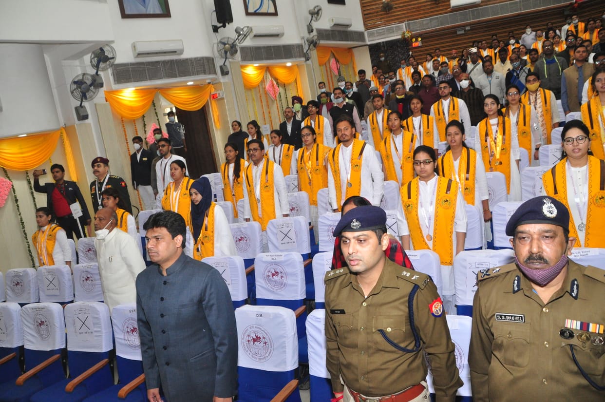 Dikshant samaroh mean shikshant