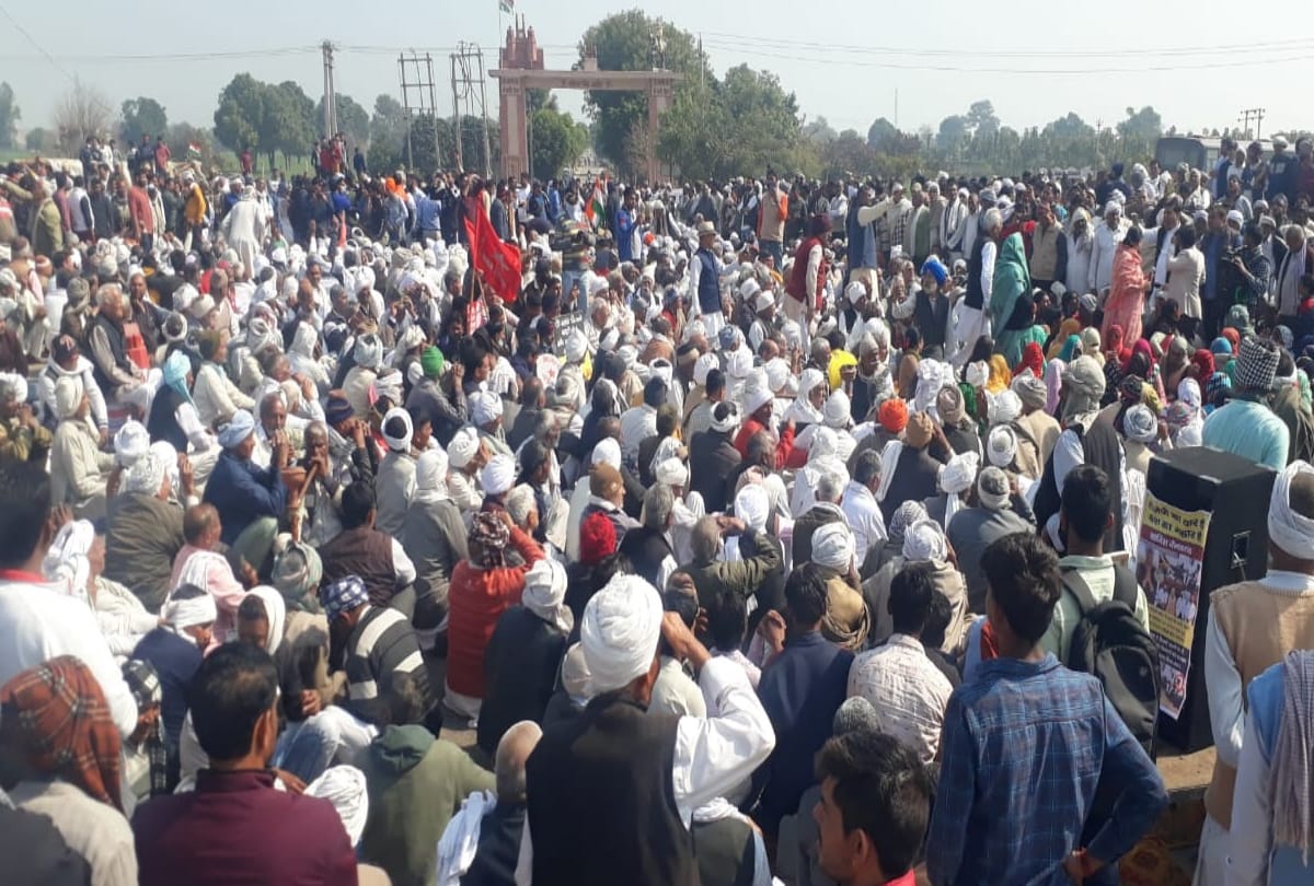 farmers protest on Tikari border depends on haryana khap panchayat shoulders 