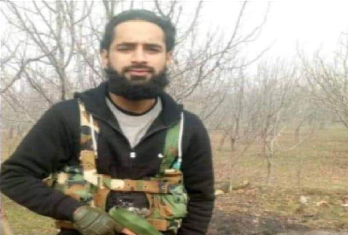 Lashkar e Mustafa terrorist Hidayatullah Malik alias Attacker Baba wife arrested in jammu kashmir