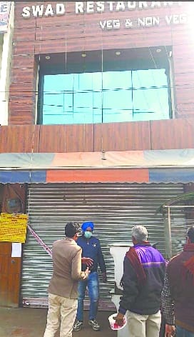 Restaurant seal on SP Road Vice President Pramod Bisht's Stadium Road