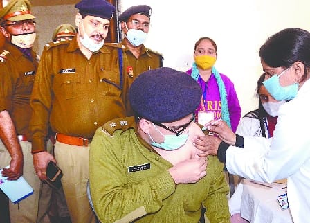 Kovid Vaccination: Second Phase Starts, Vaccination of Frontline Workers with Health Workers