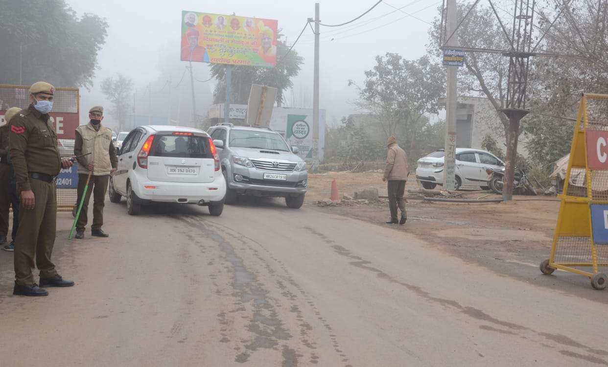 Today, farmers will road jam at nine places in the district, administration alert - more than 400 policemen deployed