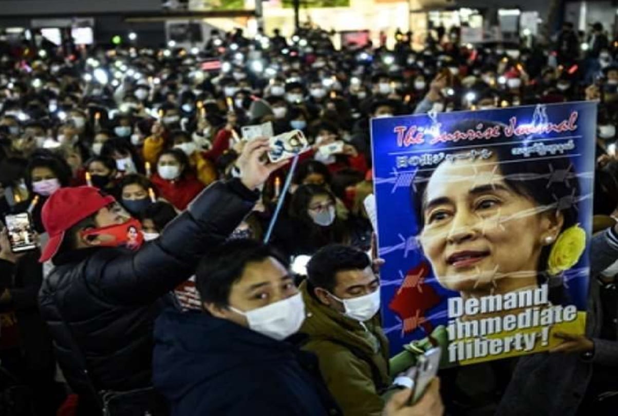 Pro democracy agitators are staunch despite fears spreading in Myanmar