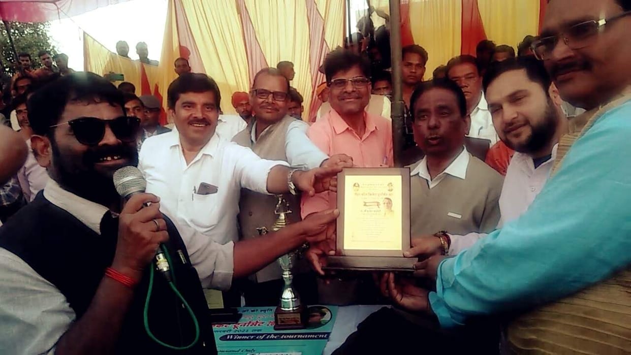 jhansi team beat banpur