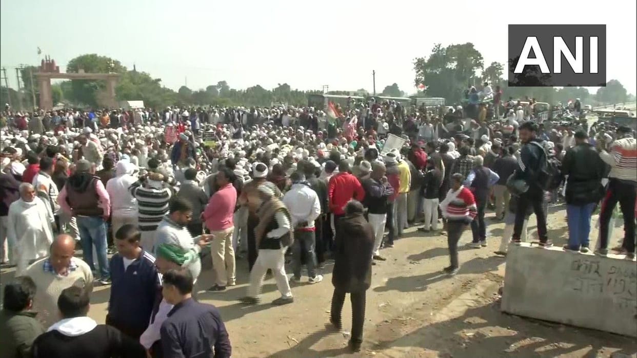 farmers organizations had Differences on countrywide Chakka Jam today