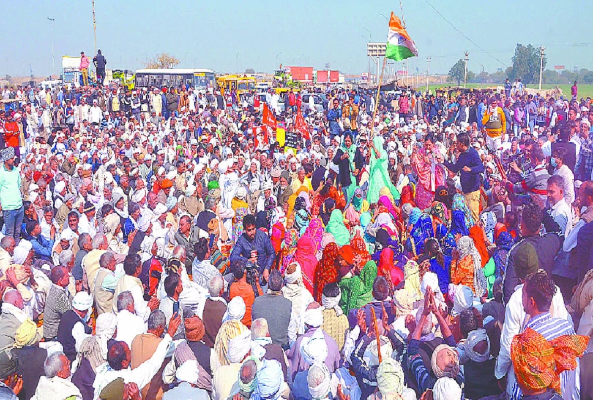 Farmer organization claim that during chakka jam 10 thousand places have been blocked