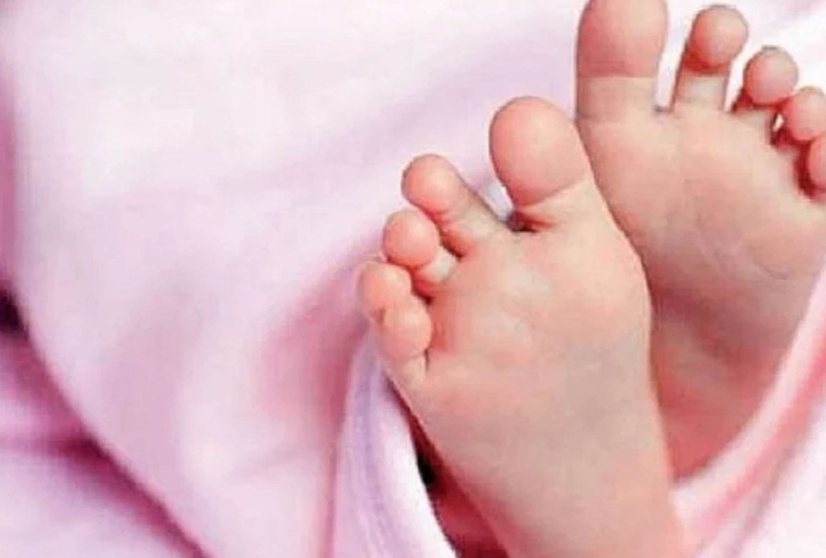 Identify and remove complications of newborn baby