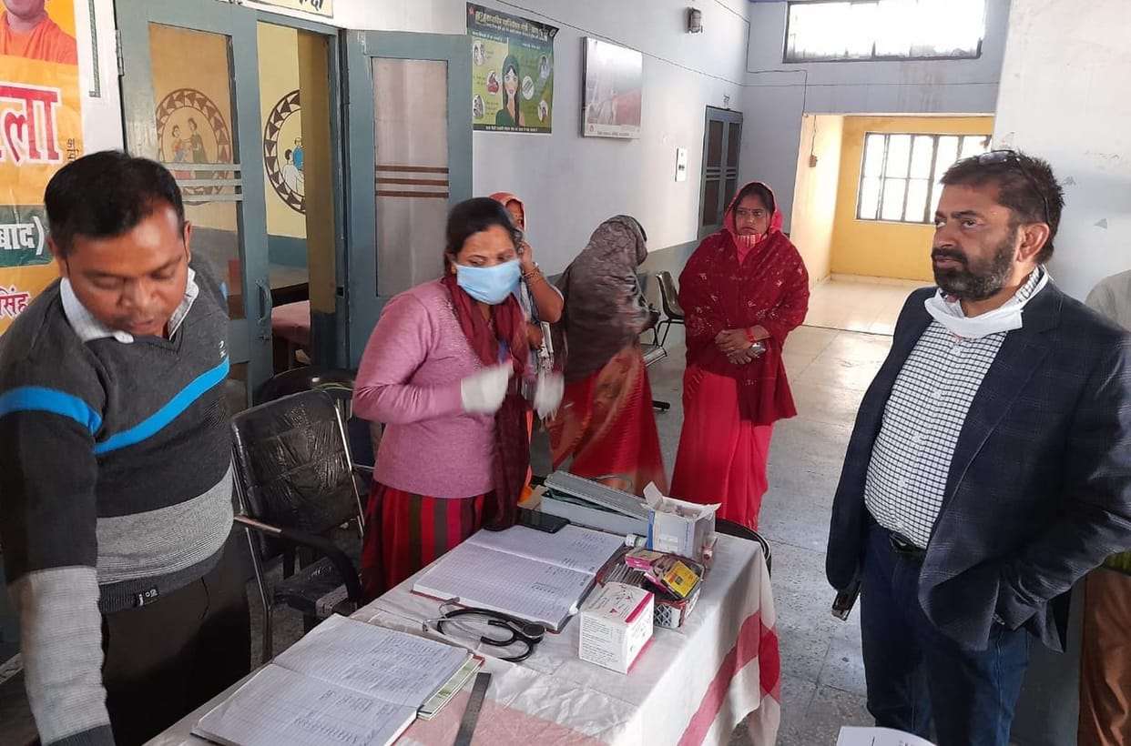 Seven absentees, including doctor, summoned clarification