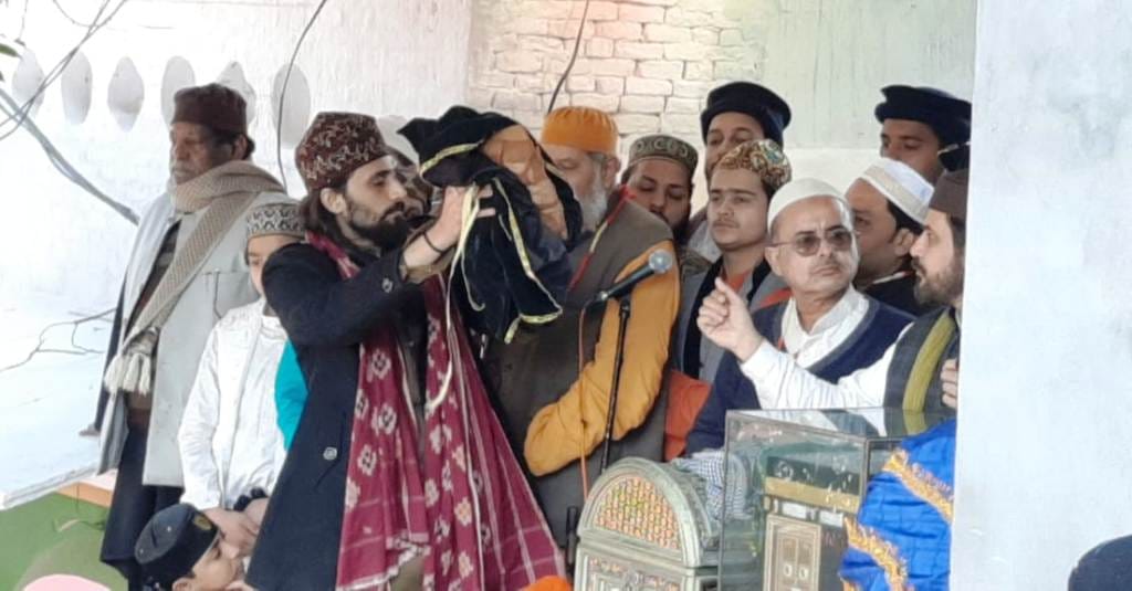 The Zionists prayed and sought prayers