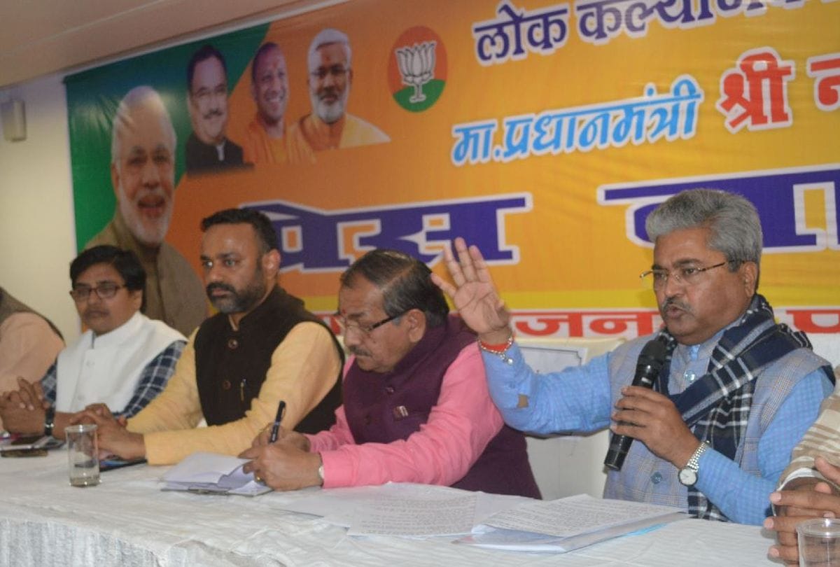 bjp leader dhushyant gautam says farm laws are beneficial for farmers