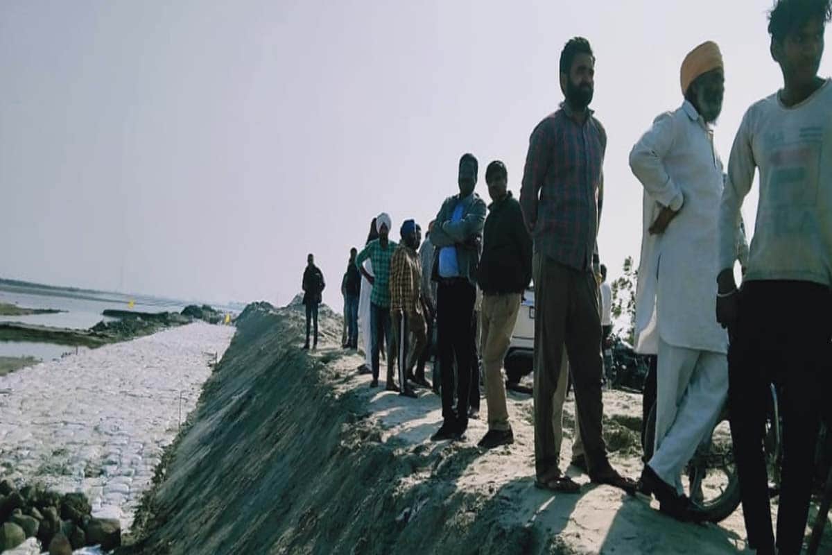 Uttarakhand Disaster: Flood checks on high alert, likely to reach two to three lakh cusecs of water in Ganga