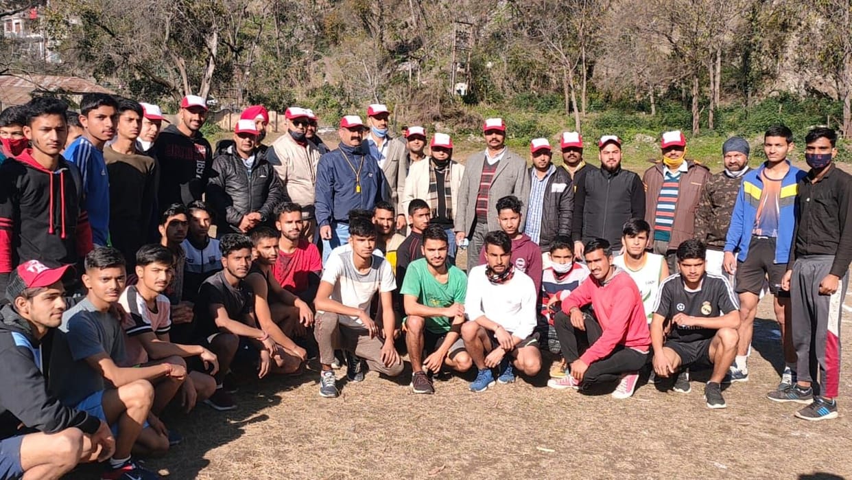 athletics meet in chamba,400 meter race ajay first