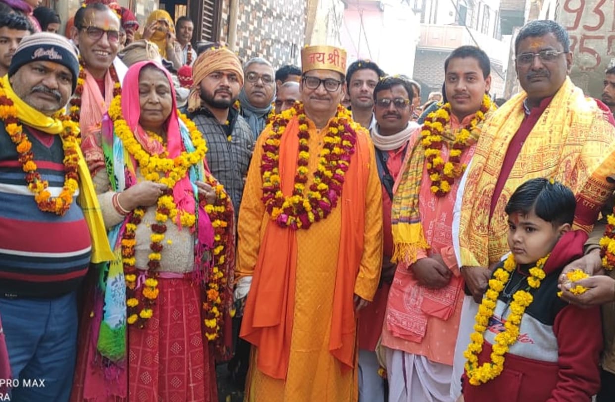 Pedestrians left Kosi mathura to Mehndipur Balaji