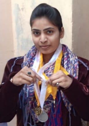 palak aur gulafsa sammnit