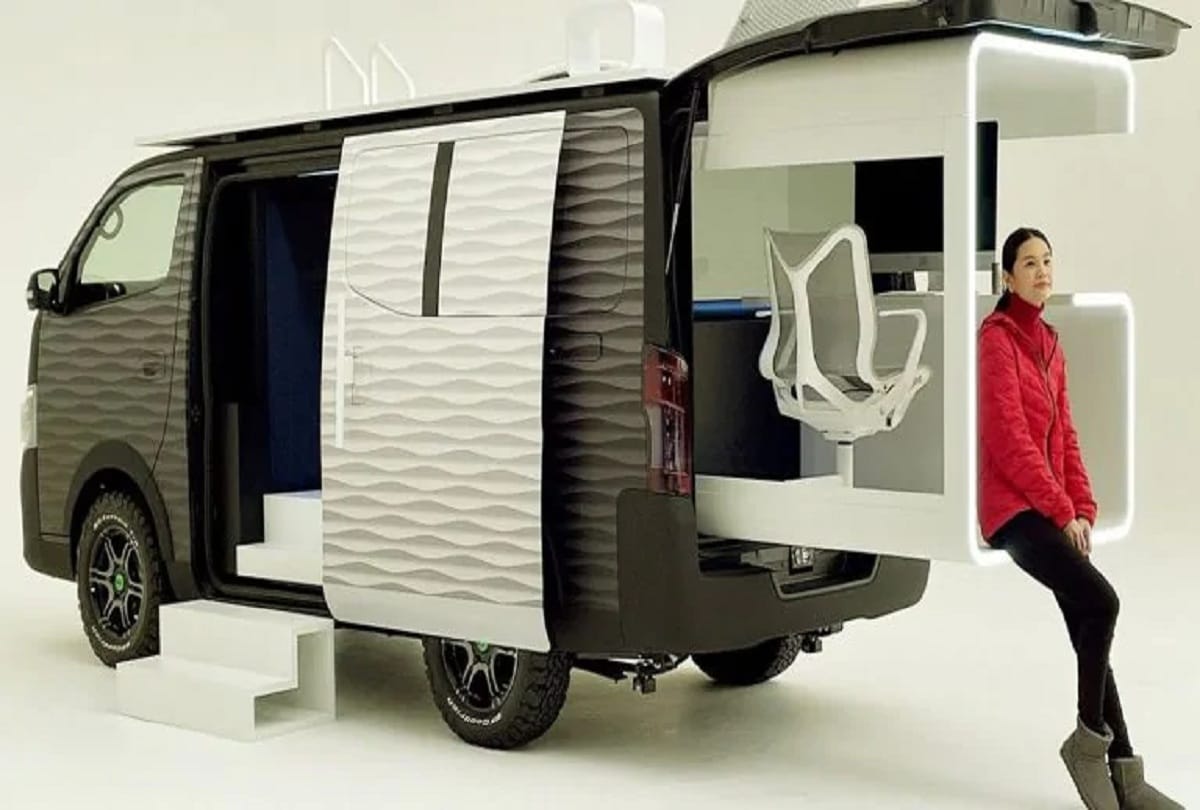 Nissan Office Pod allows you to work while you travel