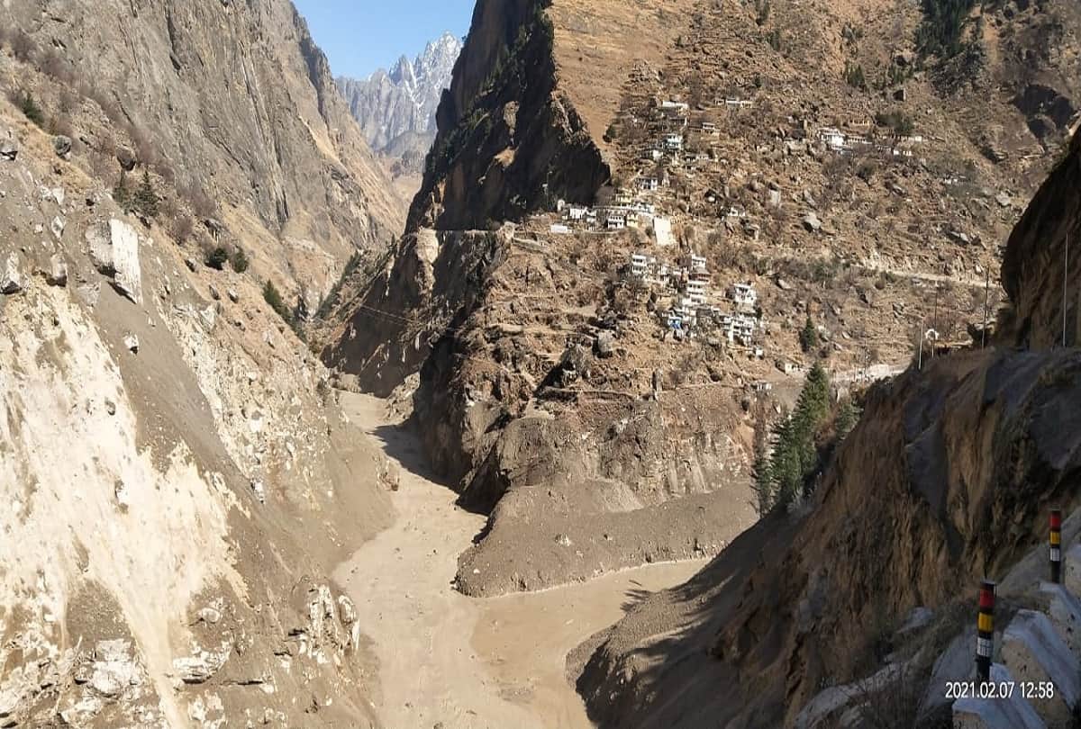 Chamoli Glacier breaks in Uttarakhand Causes Serious Damage With Avalanche