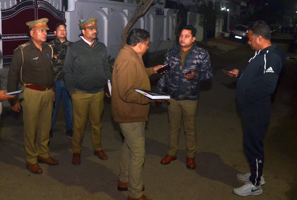 Doctor and his son suicide case of Vibhutikhand Lucknow.