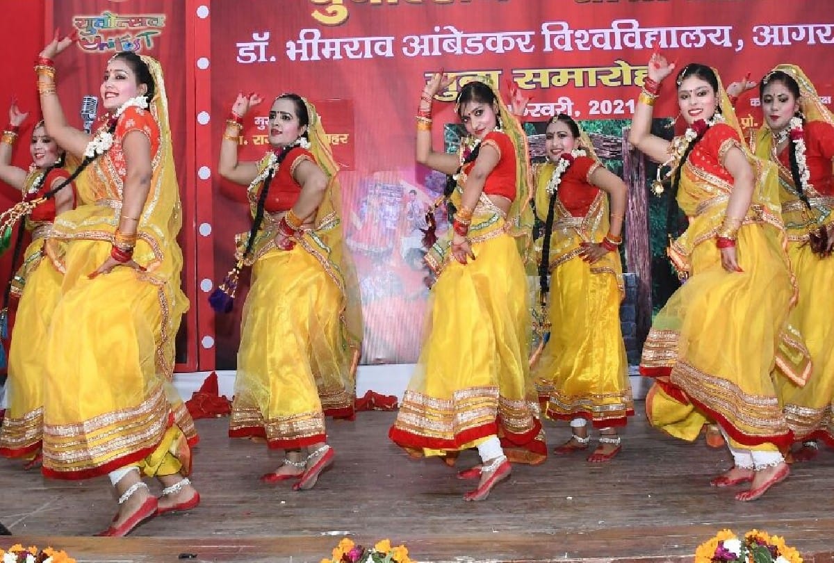 Agra College becomes All Over Champion in Yuvotsav 2021