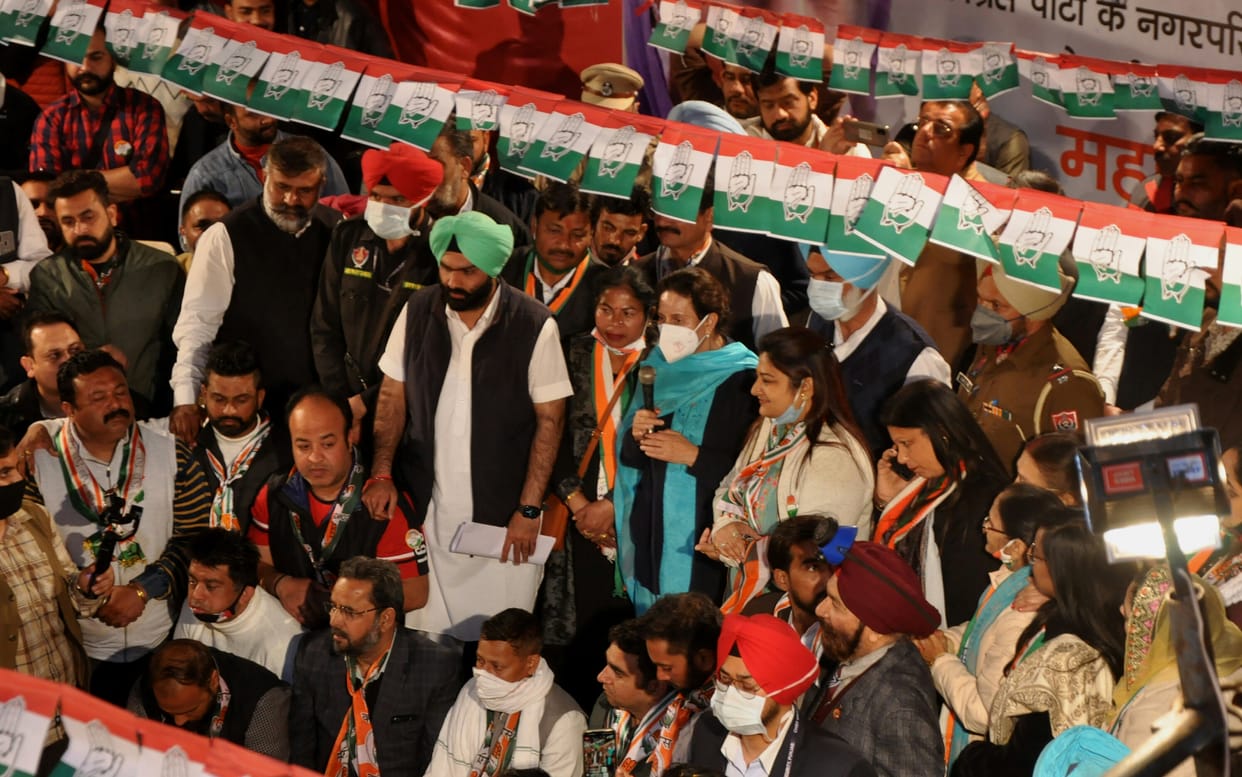Farmers and laborers fighting from the center: Parneet Kaur