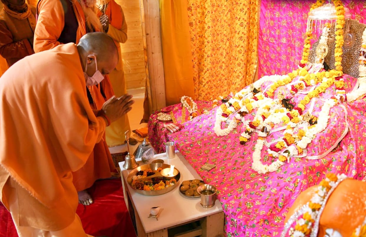 First saw Ramlala, then bowed forehead in Hanumangarhi
