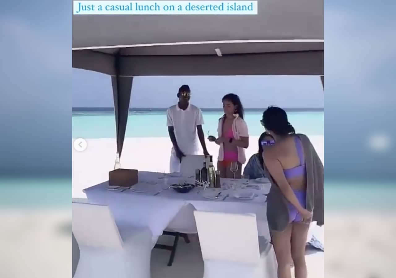 Besties Alia, Anushka and Akansha Ranjan's maldives vacation pitures are major bff goals