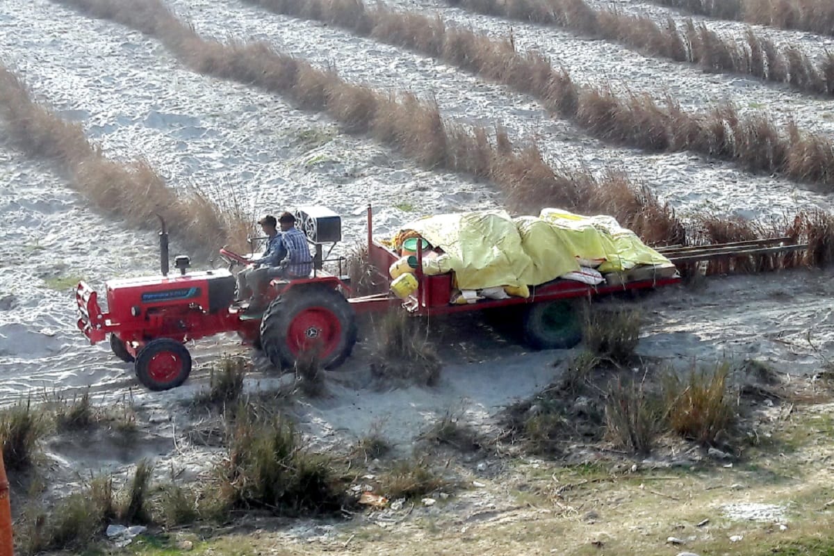 Chamoli Disaster: Peoples have migrated in many villages along Ganga at Bijnor and see photos