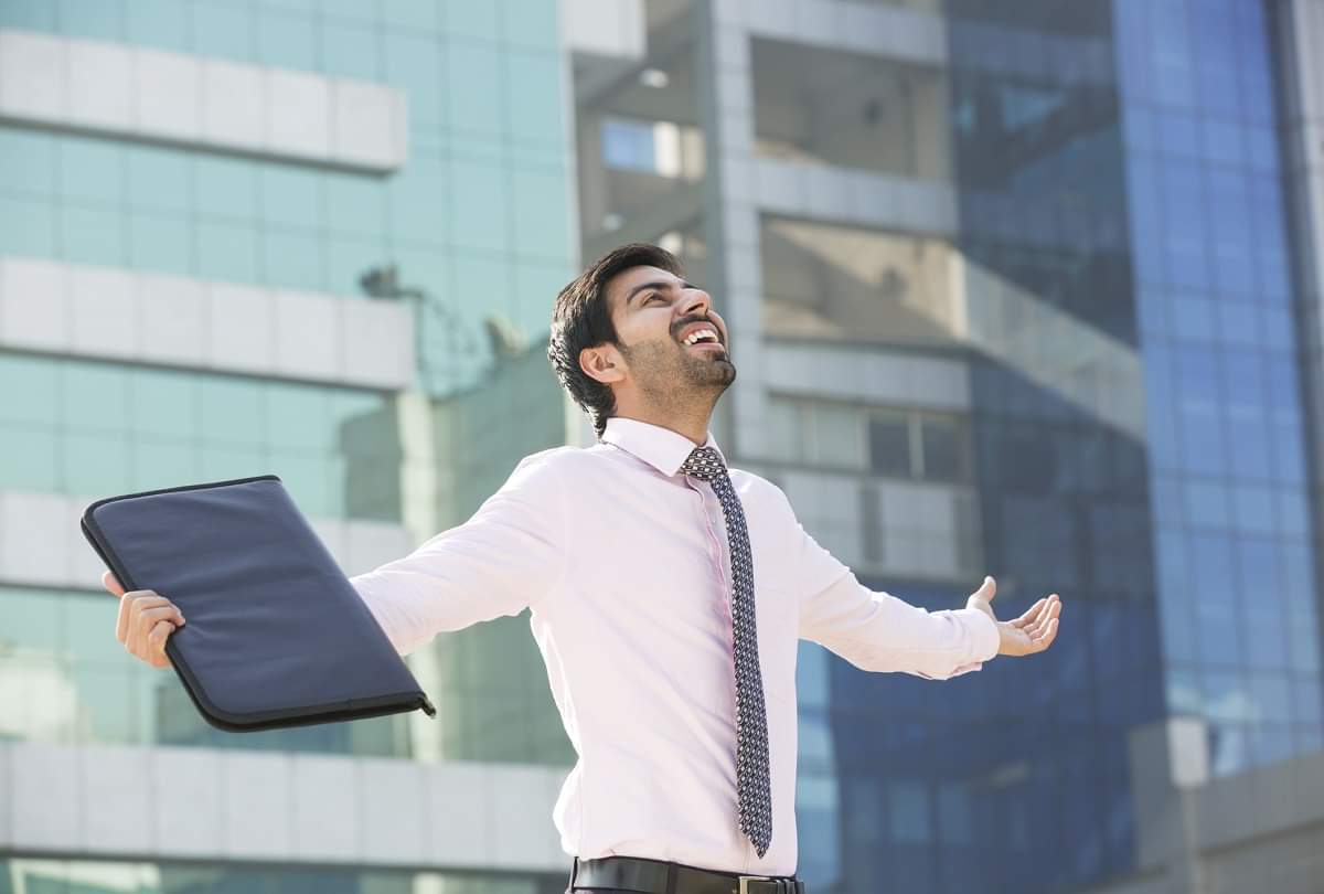 Follow these Vastu measures to get promotion and success in job