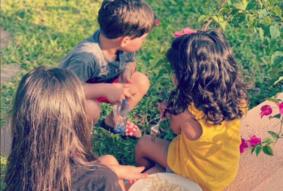 Director Karan Johar celebrates fourth birthday of his twin babies Yash and Ruhi