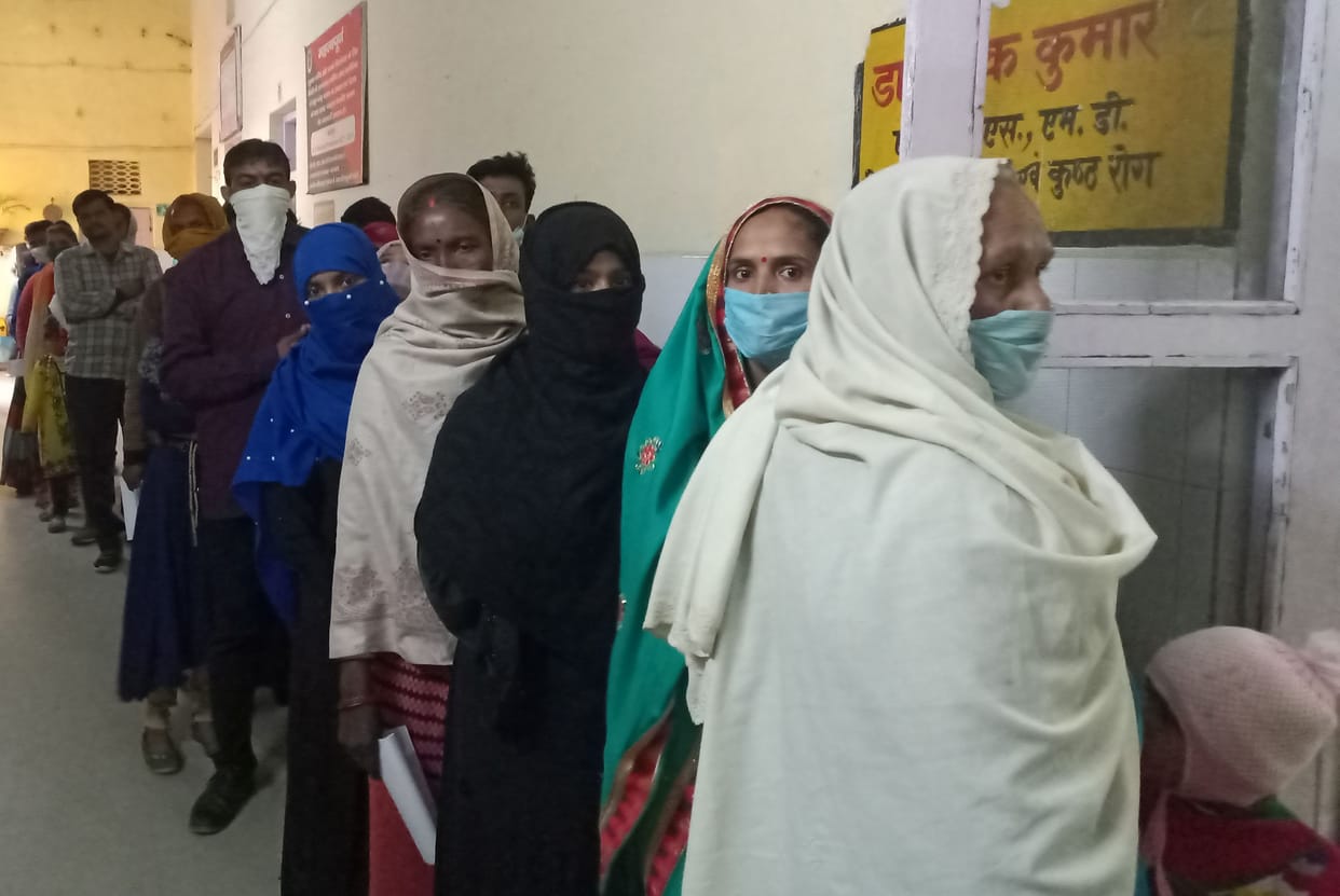 Diseases aggravated by changing weather, rush of patients in hospitals