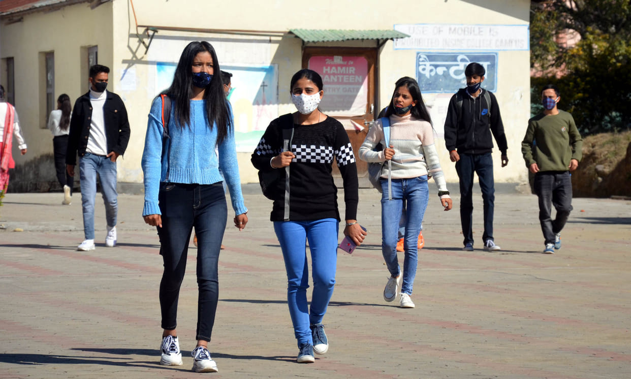 75% students attended college on first day