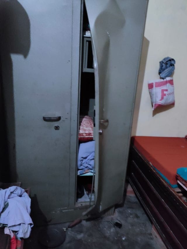 Lakhs stolen from four houses