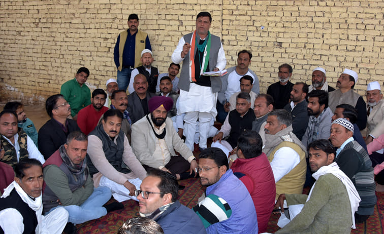 Priyanka Gandhi will do mahapanchayat in Chilkana