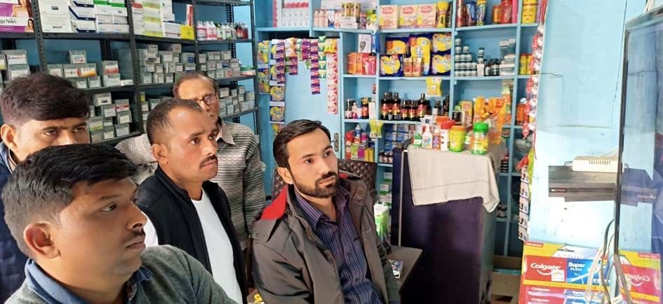 choree kee vaaradaaton mein pulis ke haath lage suraag