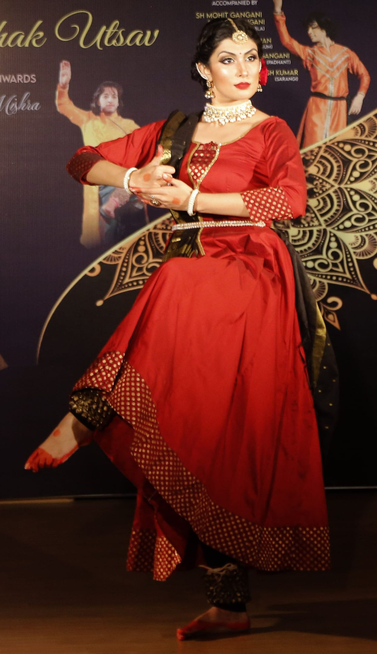 Wants become IAS officer, choose Kathak for tradition