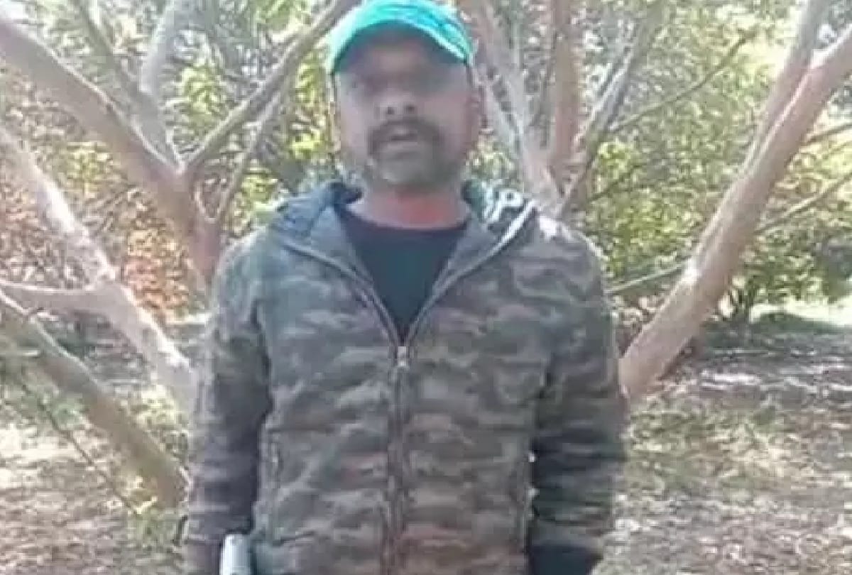 madhya pradesh guna policeman neeraj joshi aka tony announced to become rebel video viral on social media