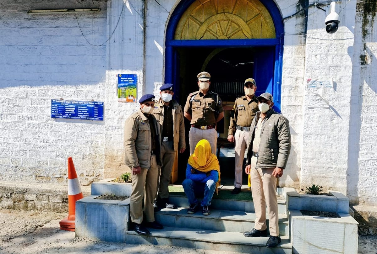Himachal News: One held with 14 kg charas in Mandi Himachal Pradesh