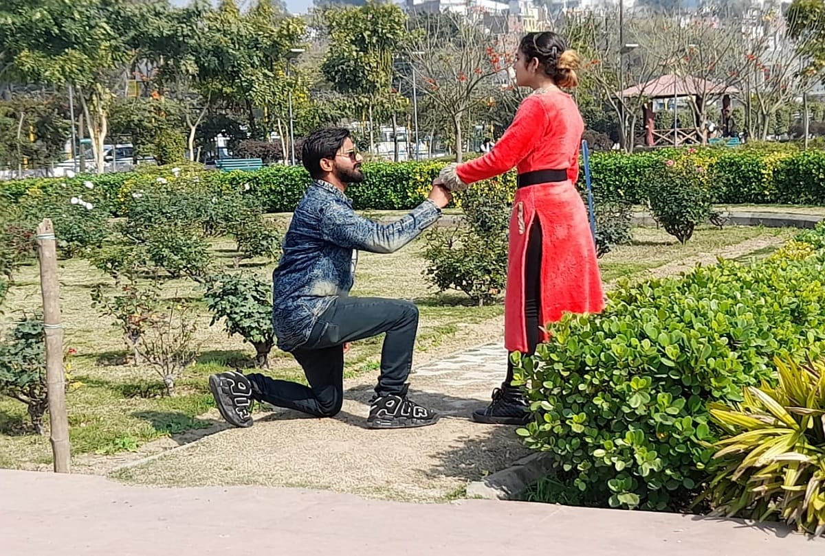 Happy Propose Day 2022 Top 10 Best Ways to Propose a Girl on Valentine Day 2022