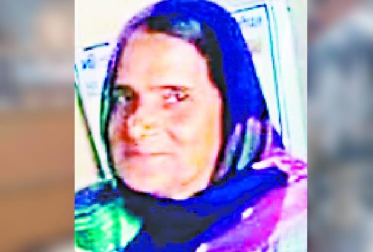 Delhi police constable commit suicide after killing parents