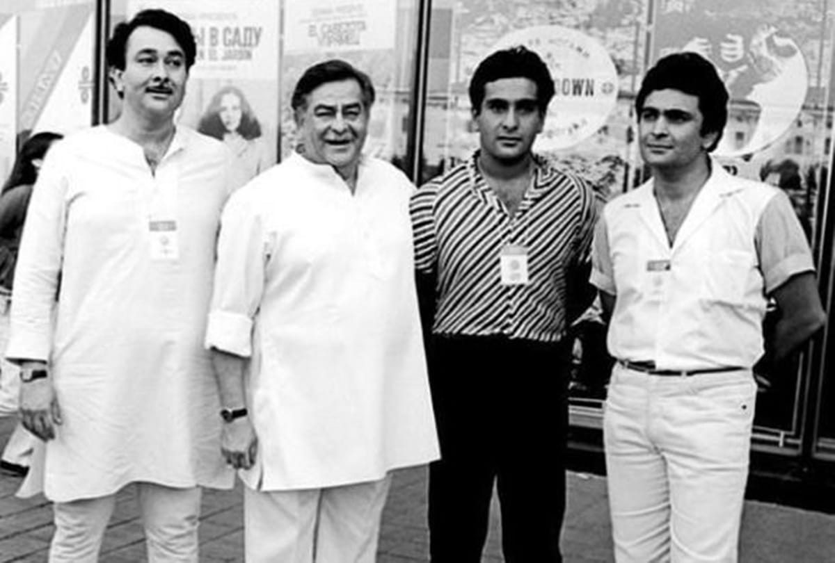 Kareena Kapoor Khan Pays Tribute To Rajiv Kapoor With Rare Picture