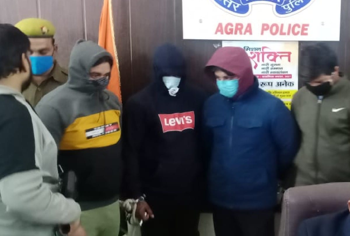 cyber crime news monika arrested for stealing credit card holder data in agra
