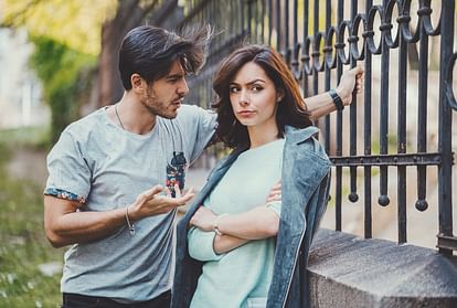 Toxic Relationship Symptoms Do Not Avoid These Actions of Boyfriend