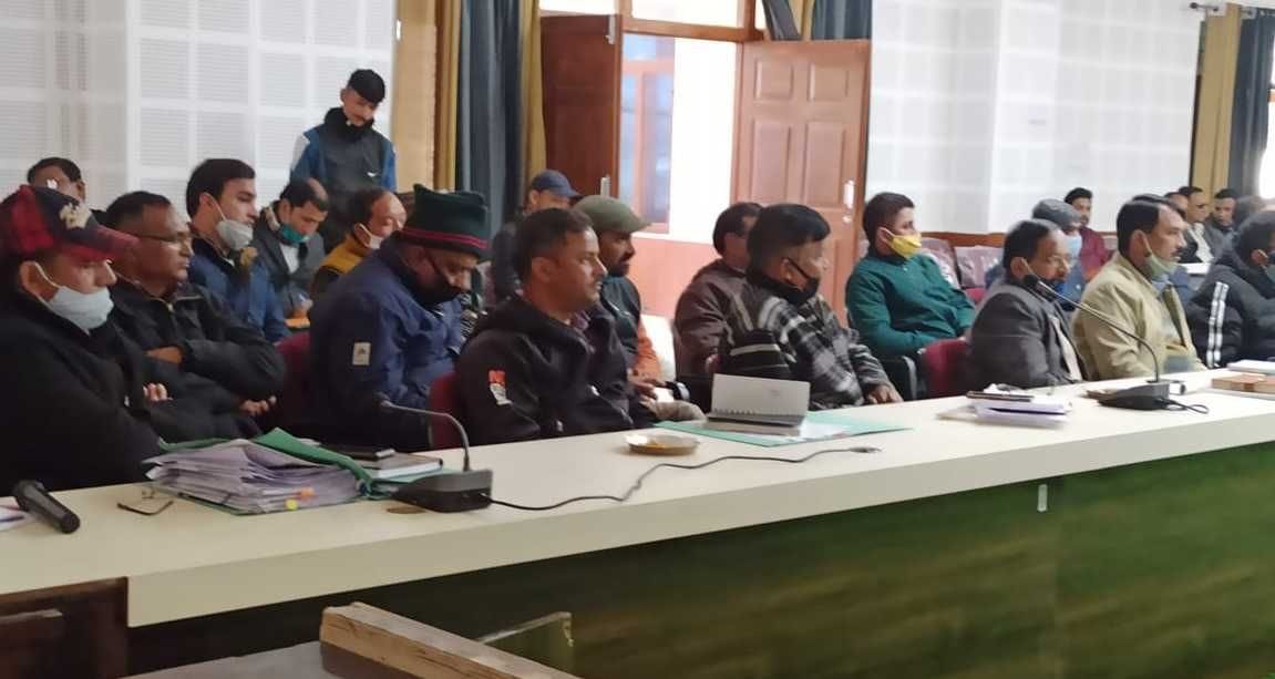 District Panchayat members walkout from the meeting