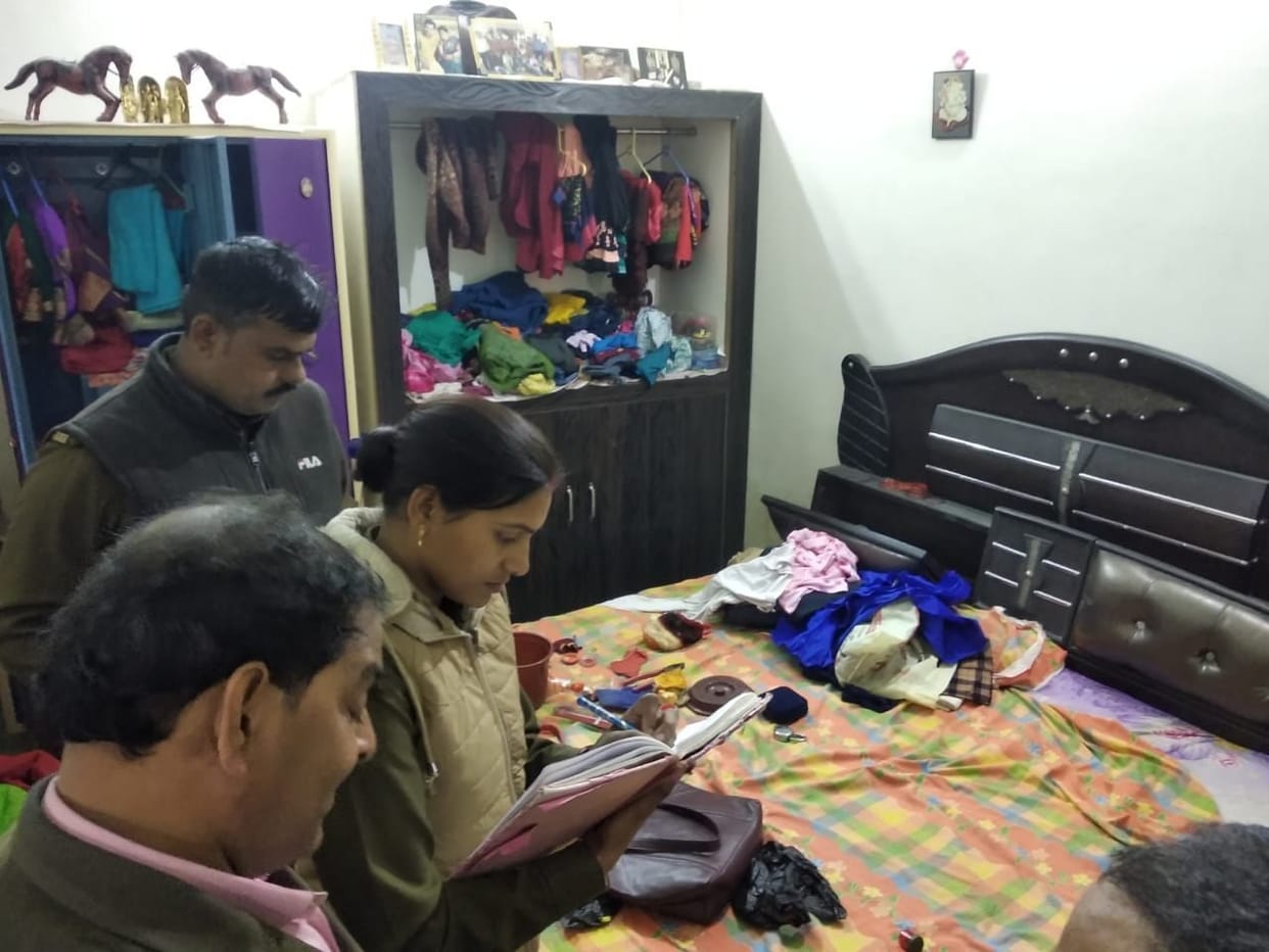 Theft in the locked house of a pharmacist