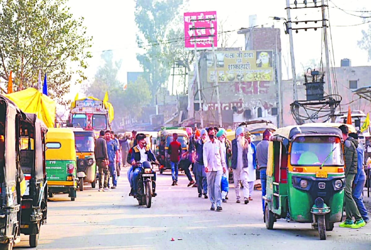 fare for crossing Delhi-Haryana border on Singhu border has increased ten times