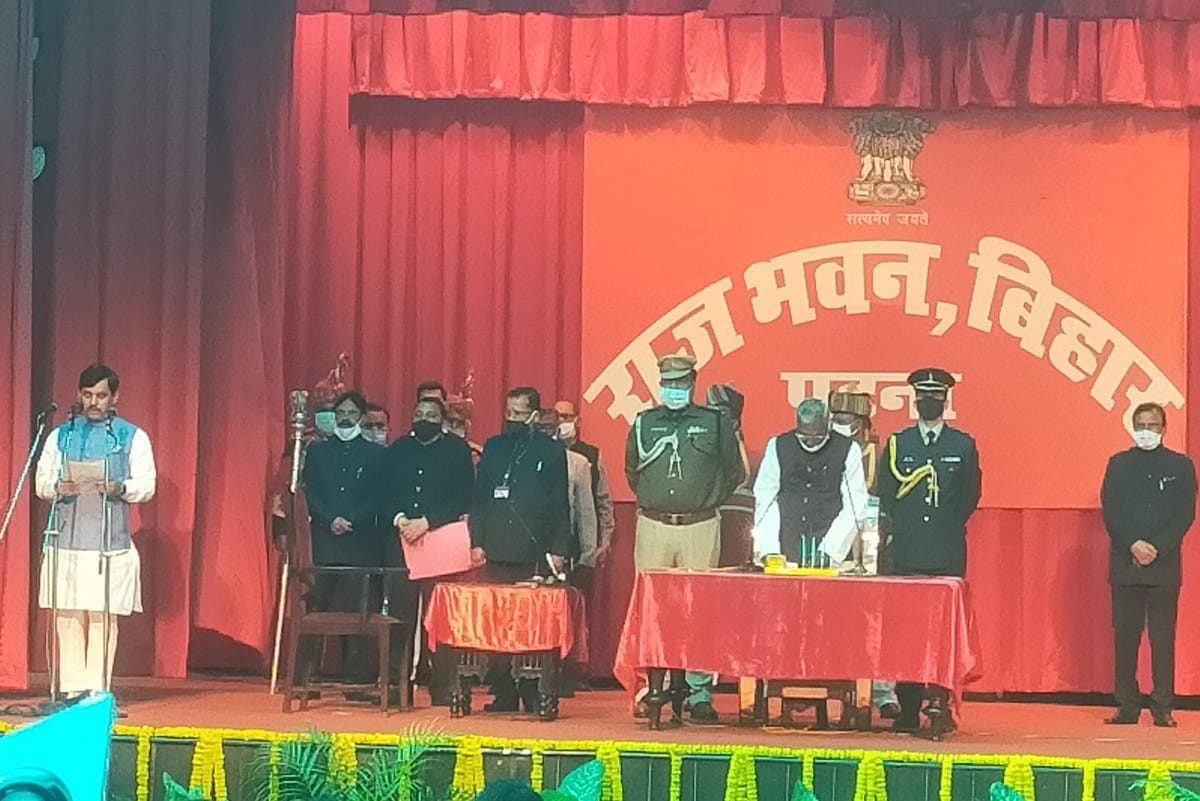 nitish kumar cabinet expansion live updates neeraj singh shahnawaz hussain may take oath bjp jdu bihar govt rajbhawan
