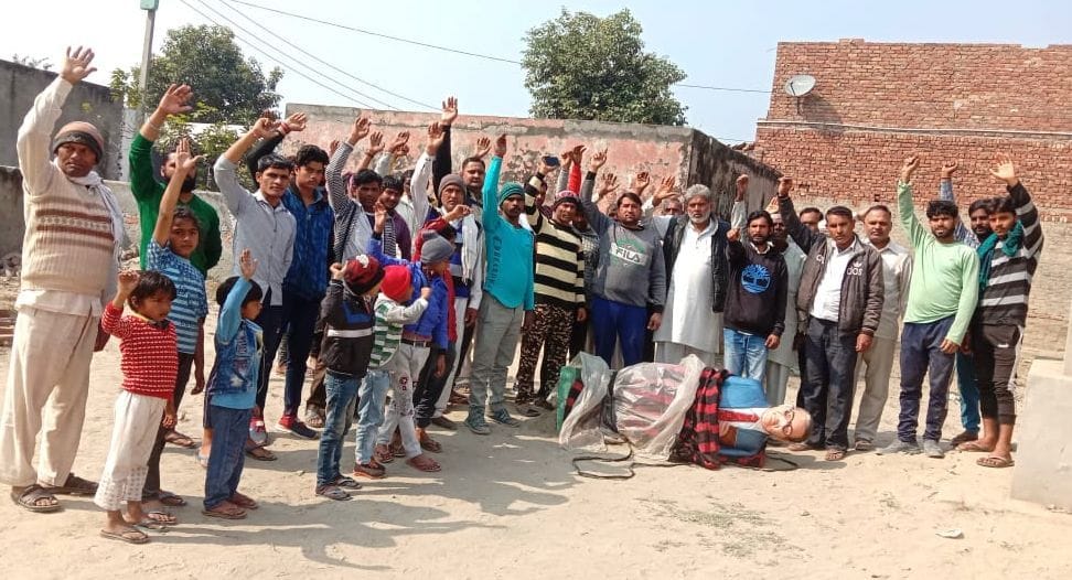 Dr Ambedkar's statue was torn down and thrown in Baroli, people created uproar