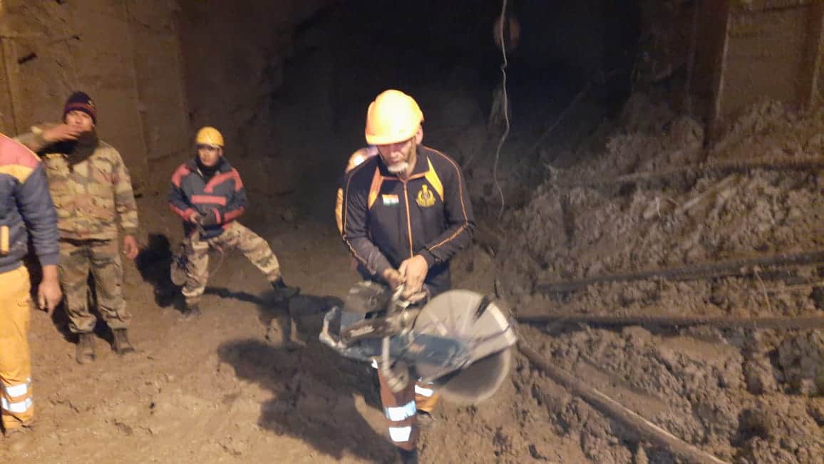 Uttarakhand Chamoli glacier burst News: rescue operation from Tunnel continue from 100 Hours